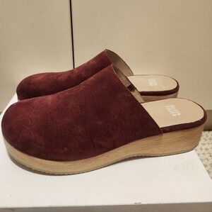 NEW Eileen Fisher "SAVANA" Suede Wood Heel Slip-On Platform Clogs Sz.10 Ret.$250